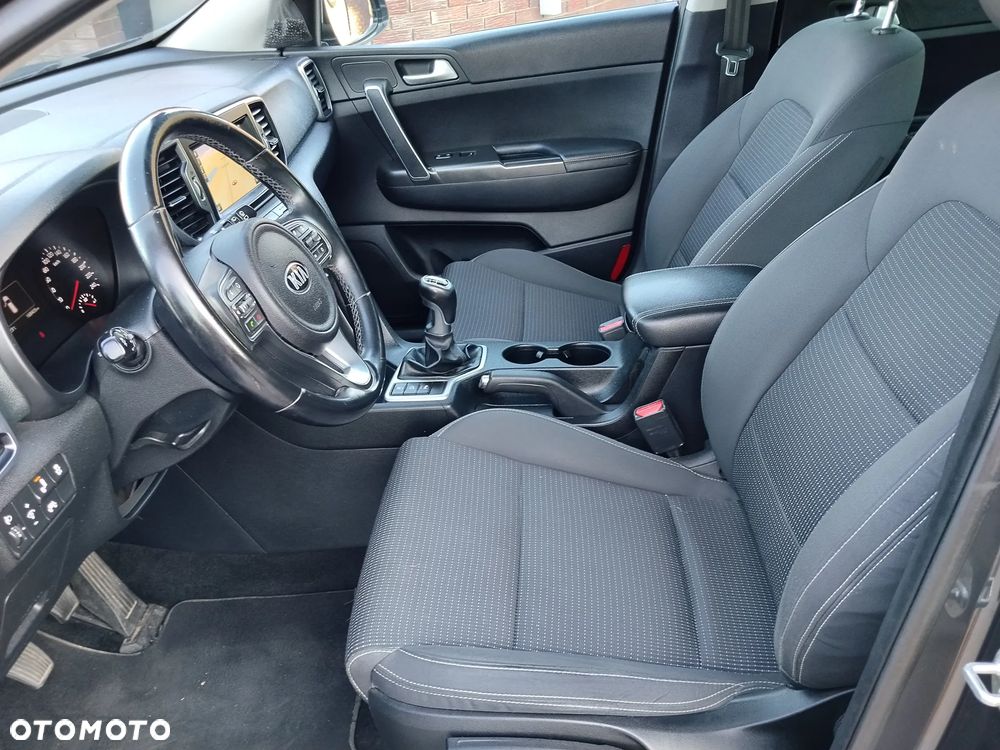 Kia Sportage - 12