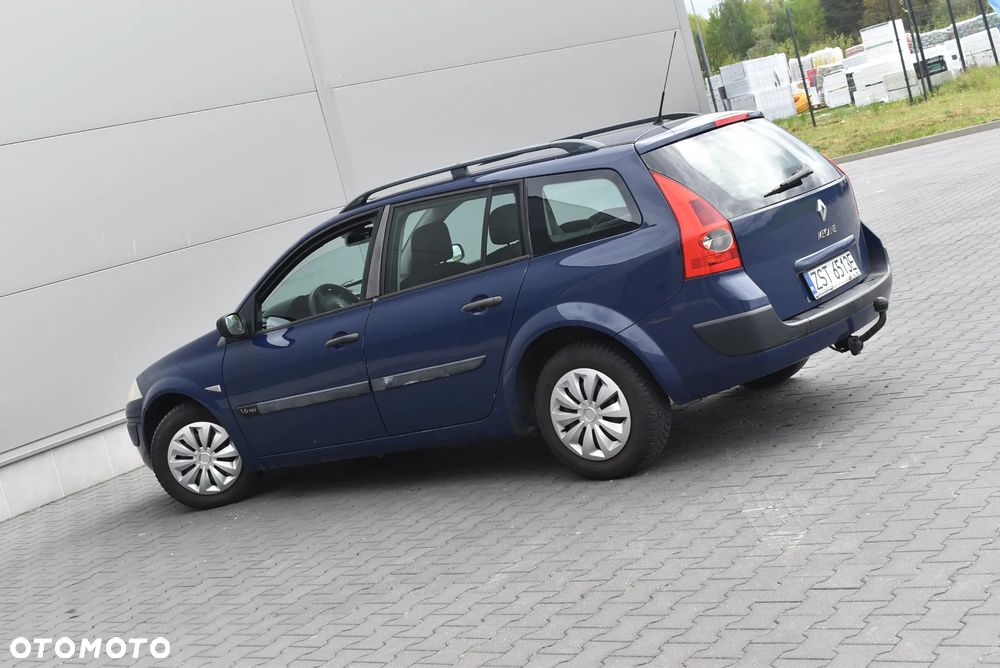 Renault Megane 1.6 Confort Dynamique - 3