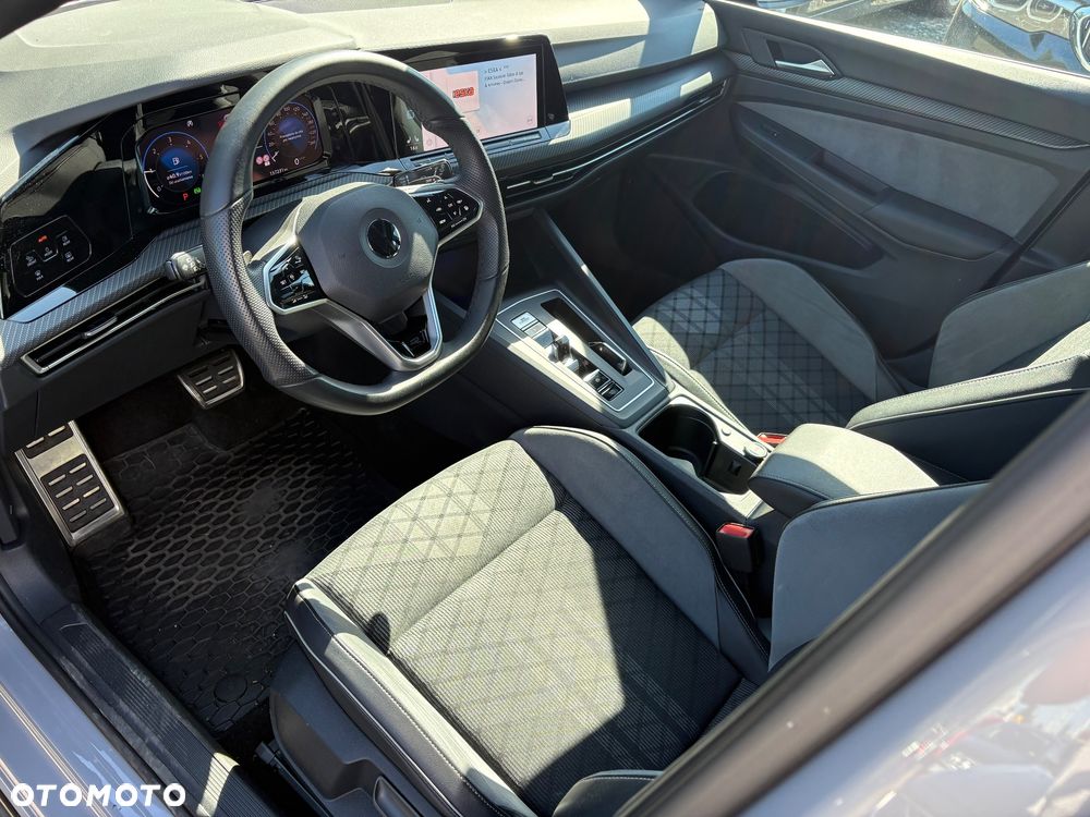 Volkswagen Golf 2.0 TDI SCR DSG R-Line - 24