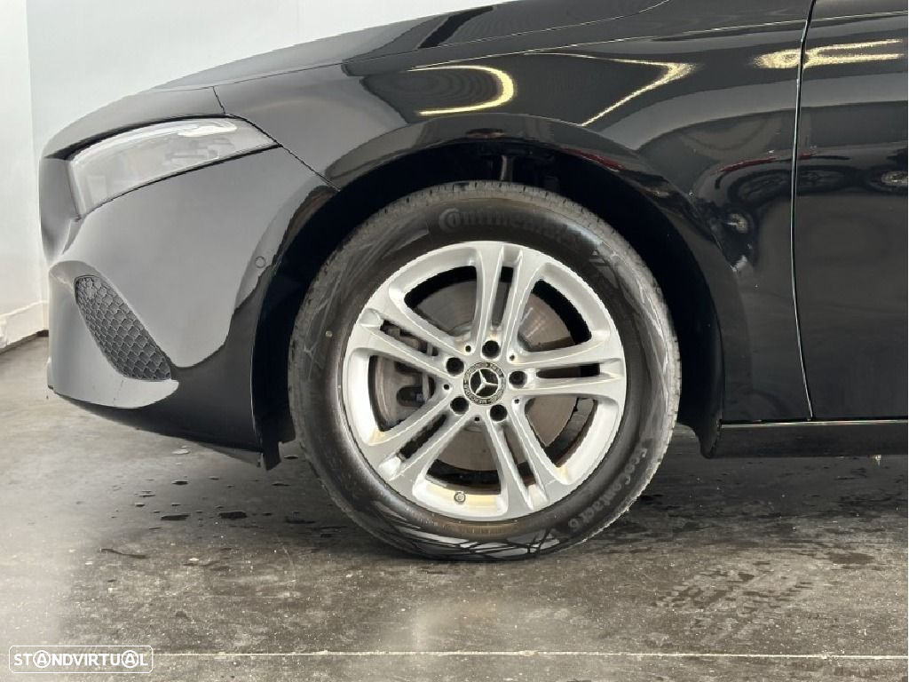 Mercedes-Benz A 250 e - 5