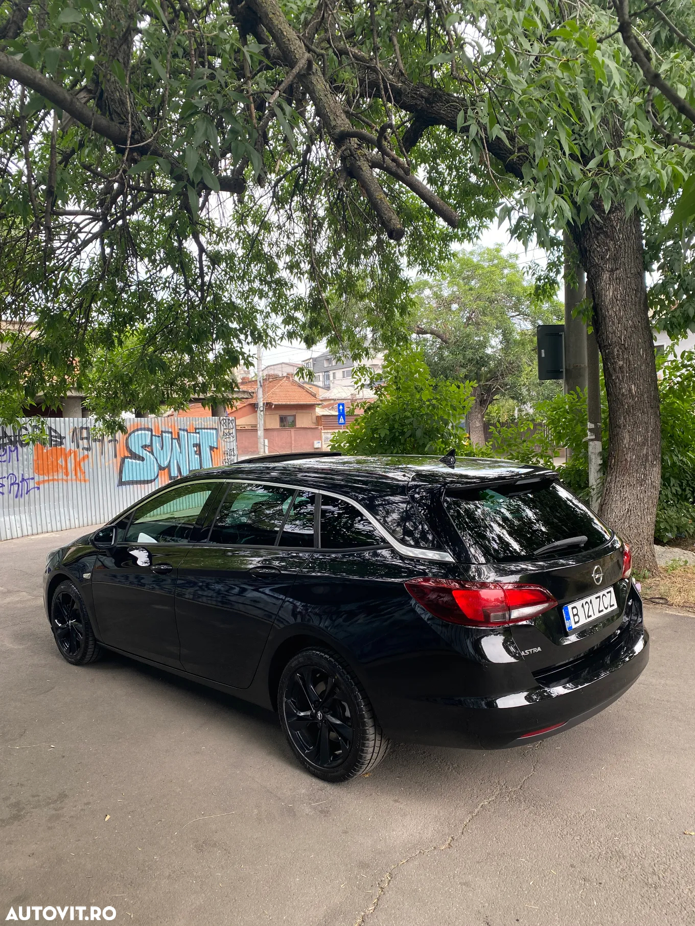 Opel Astra 1.6 CDTI Enjoy Aut. - 4
