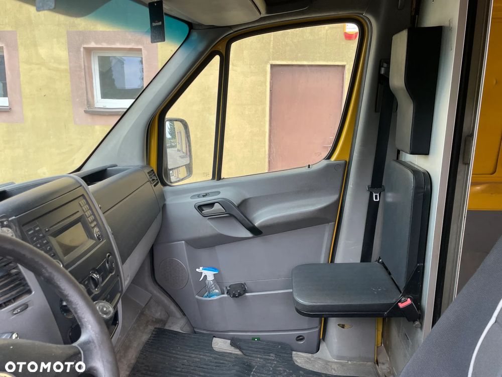 Volkswagen Crafter - 13
