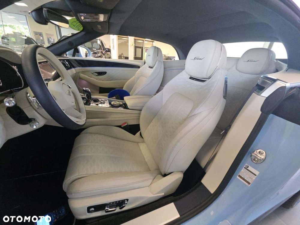 Bentley Continental GT - 14