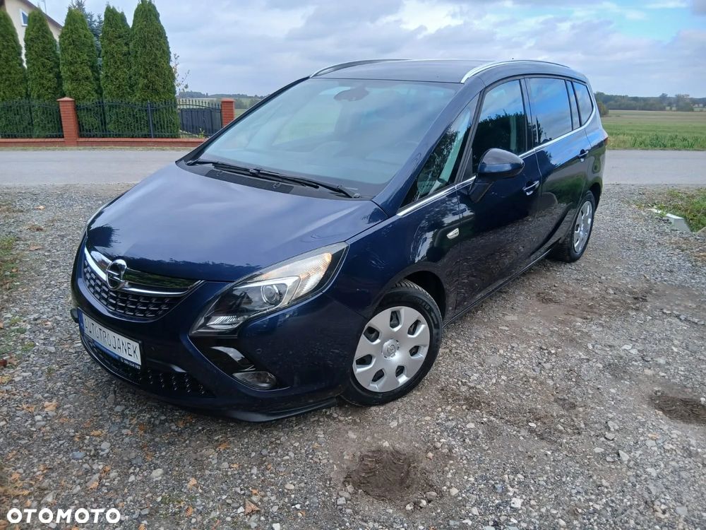 Opel Zafira 2011