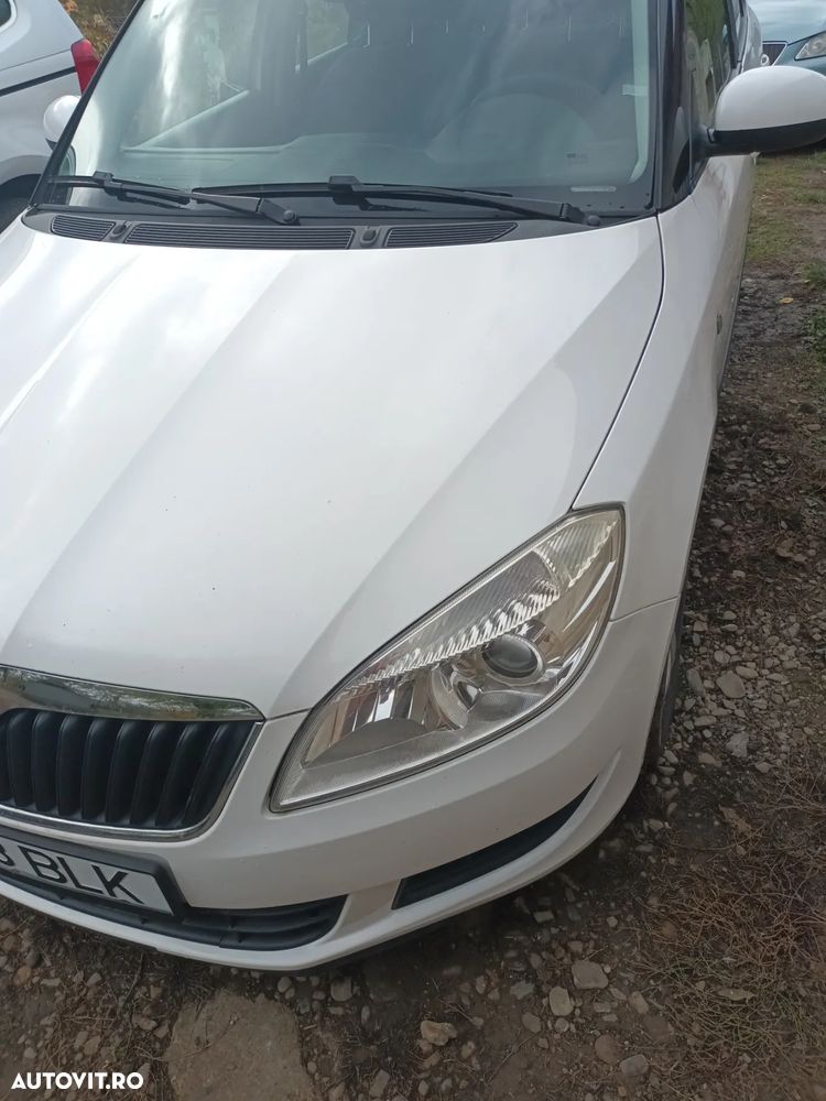 Skoda Fabia 1.2 TSI Active - 2