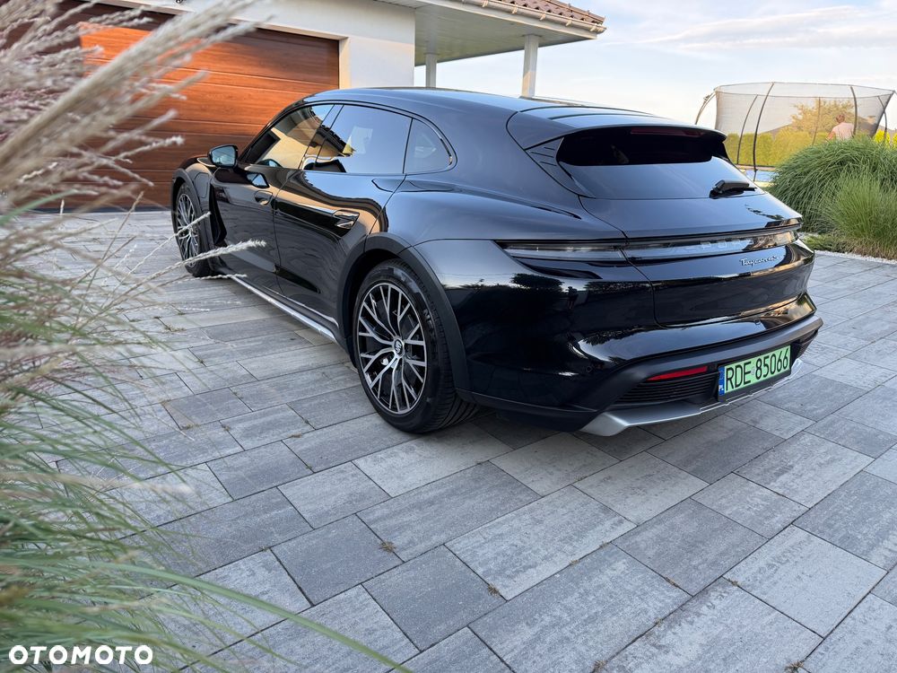 Porsche Taycan 4S Performance Plus - 5