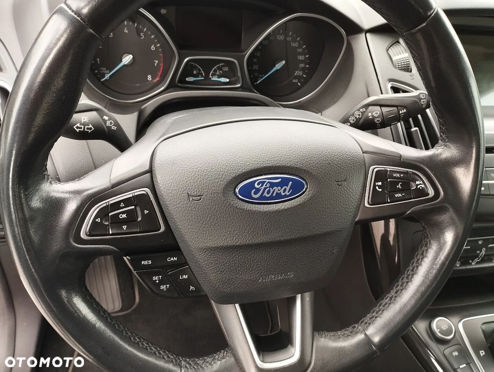 Ford Focus - 15