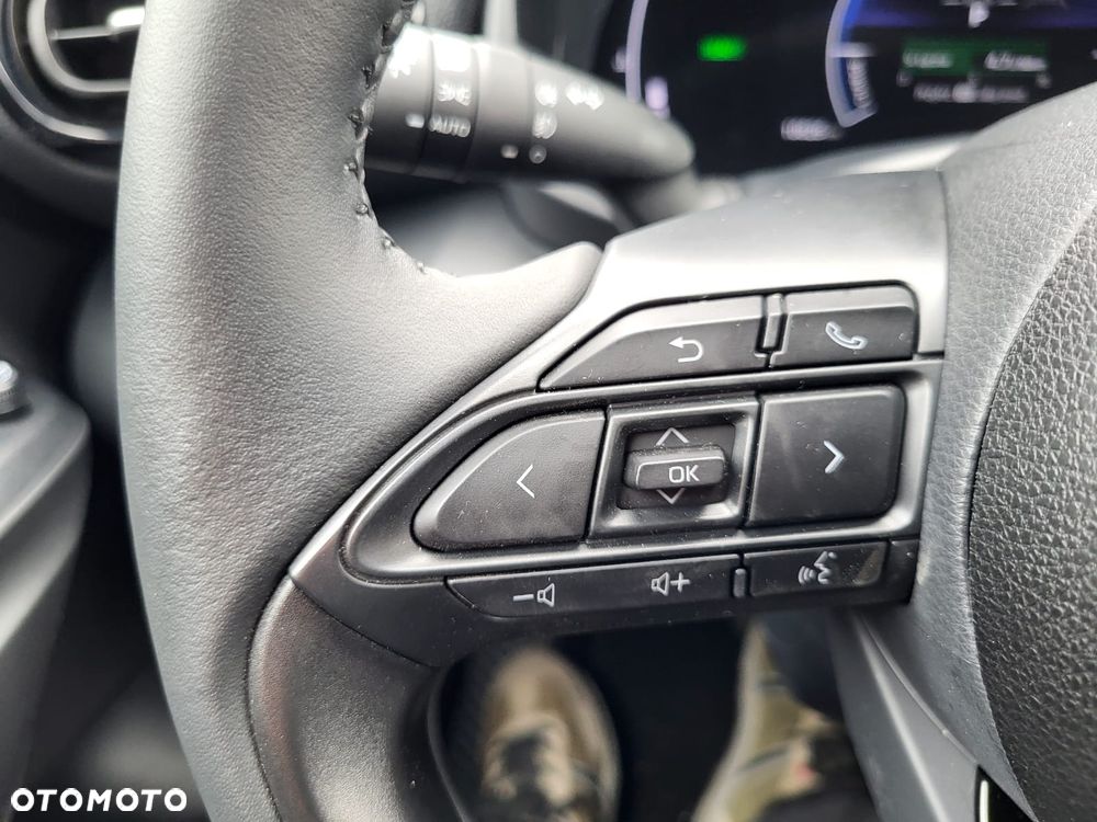 Toyota Yaris Cross - 32