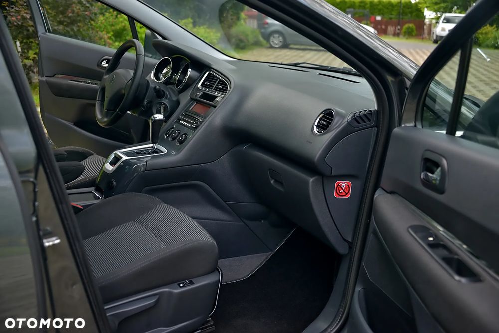 Peugeot 5008 - 28