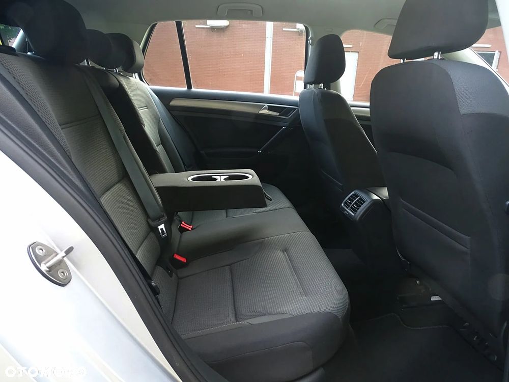 Volkswagen Golf 1.6 BlueTDI Comfortline - 8