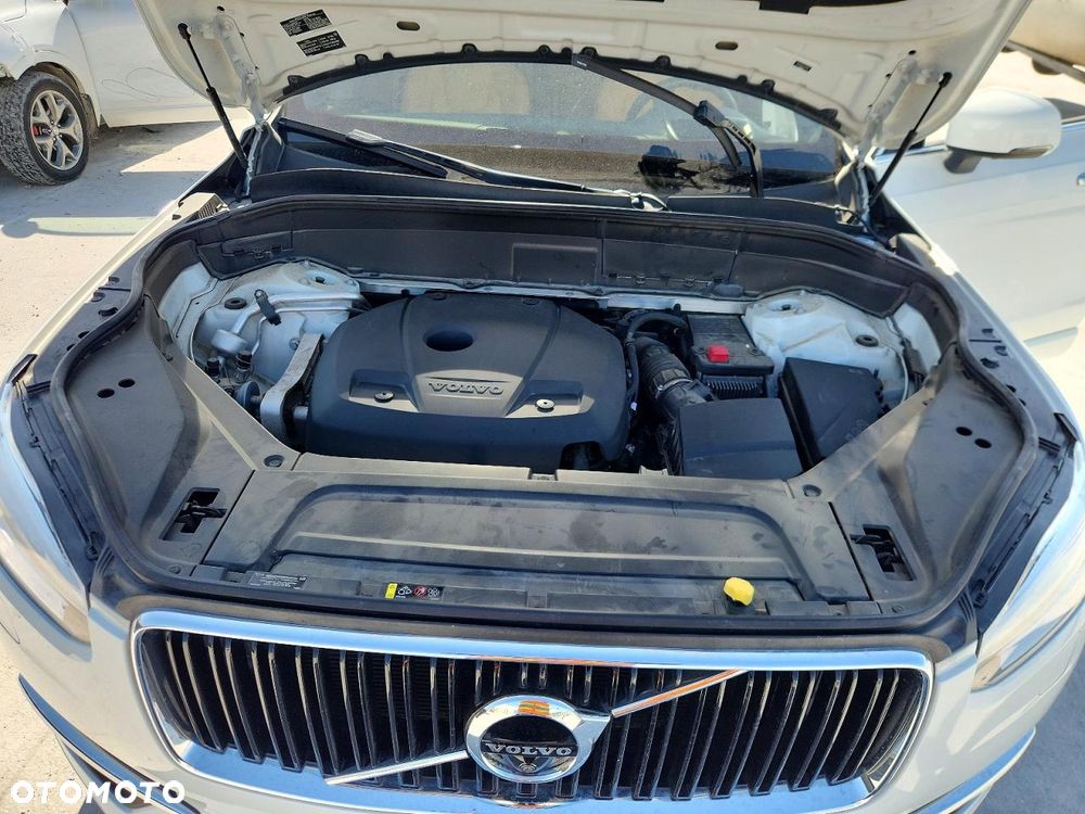 Volvo XC 90 T6 AWD Momentum - 12