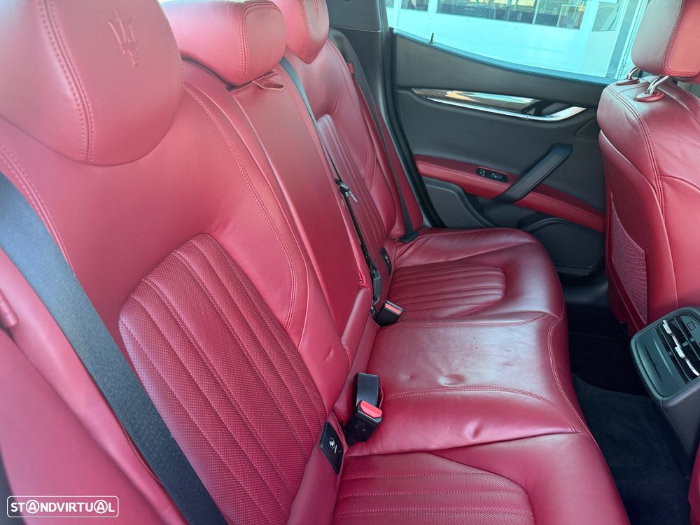 Maserati Ghibli 3.0 V6 - 24