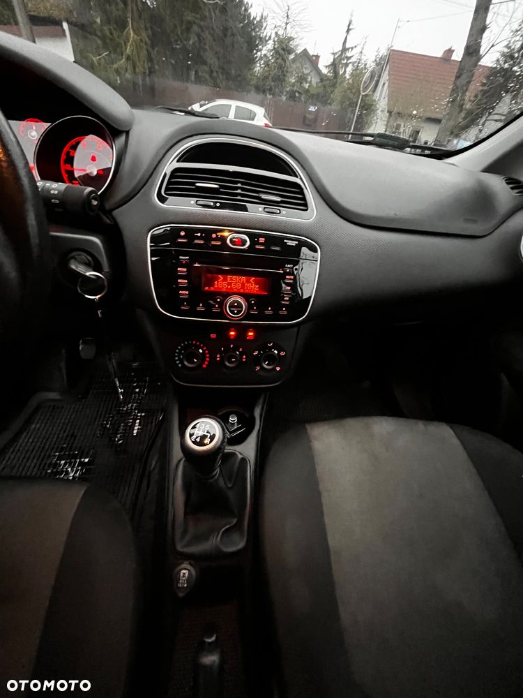 Fiat Grande Punto ver-1-4-easy-pakiet-easy-plus-s-s - 10