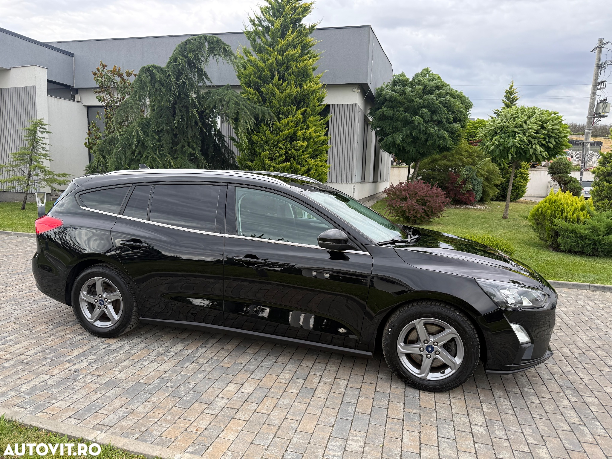 Ford Focus 1.5 EcoBlue Active Business - 11