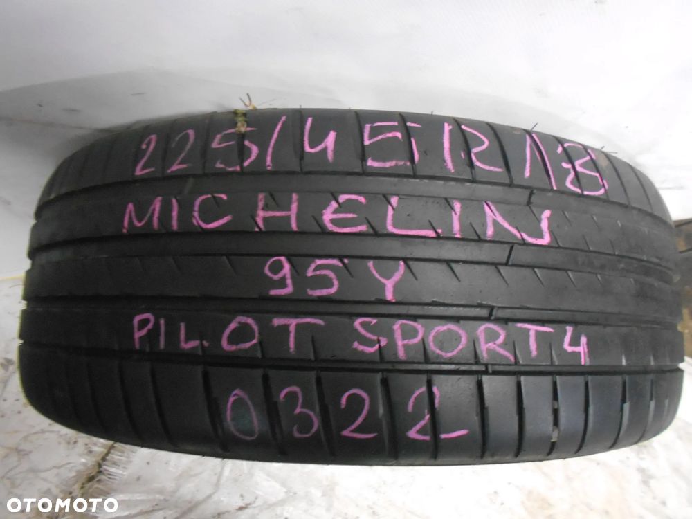 OPONA POJEDYNKA 225/45R18 MICHELIN PILOT SPORT 4 DOT 0322 7MM - 1