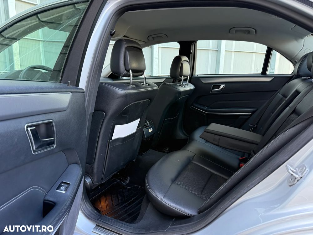 Mercedes-Benz E 250 BlueTEC 4Matic 7G-TRONIC Elegance - 21
