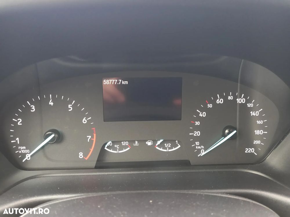 Ford Puma 1.0 EcoBoost MHEV Titanium - 11