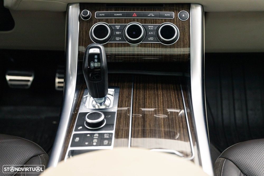 Land Rover Range Rover Sport 3.0 SDV6 HSE Dynamic - 39