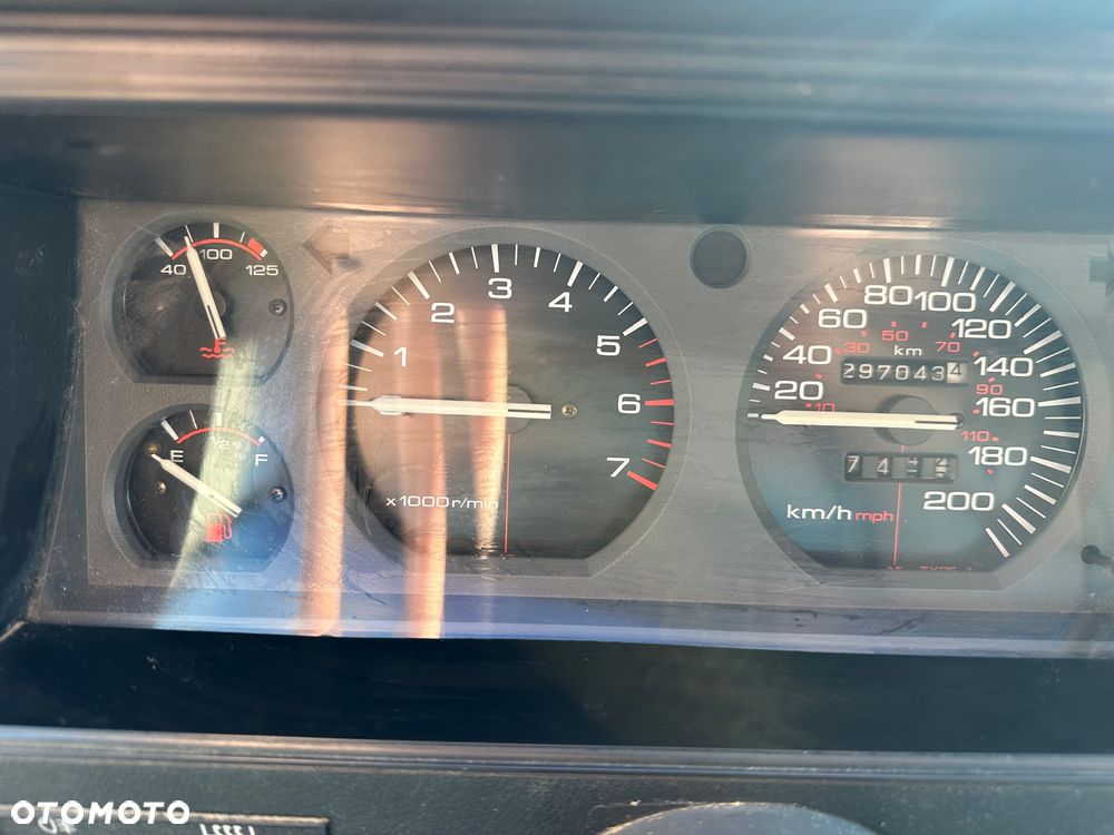 Jeep Cherokee 4.0 Limited - 9