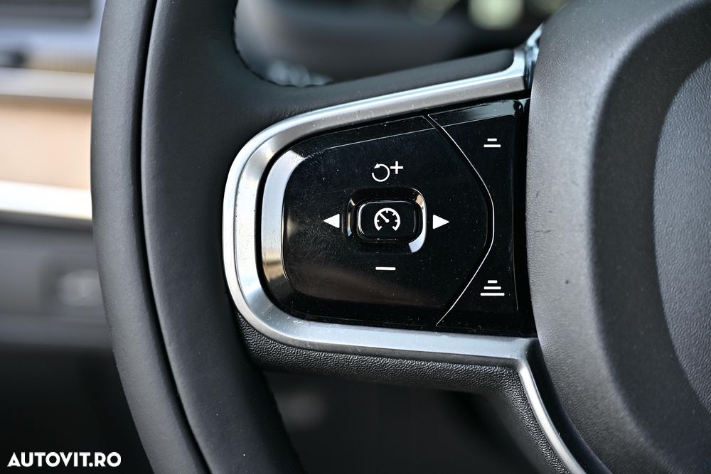 Volvo XC 90 T6 AWD Geartronic Inscription - 19