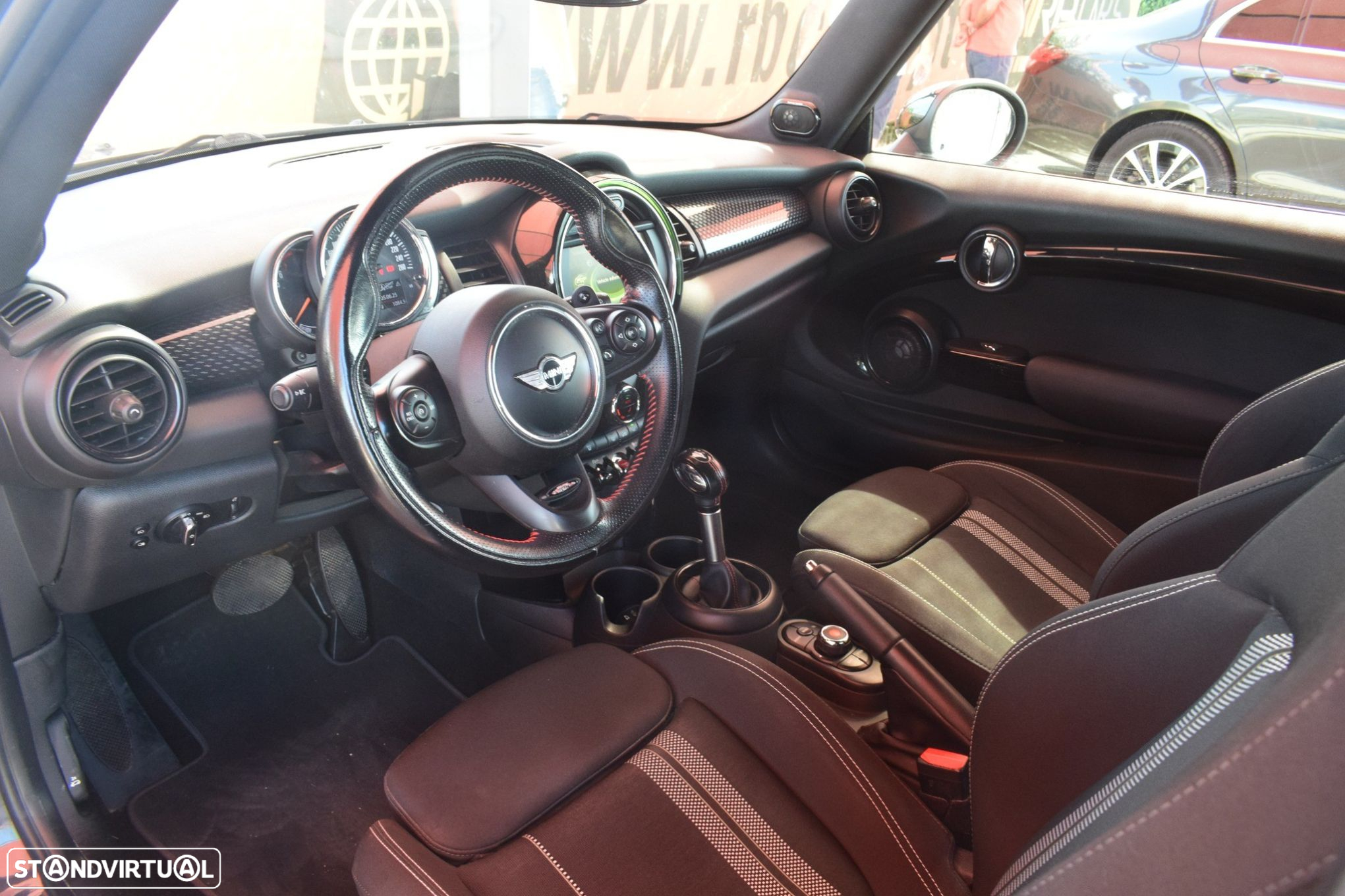 MINI 3 Portas Cooper S Auto - 9