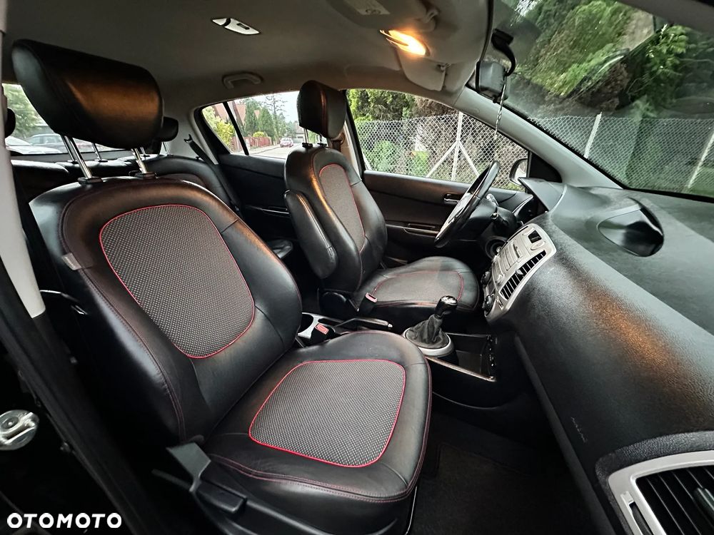 Hyundai i20 - 9