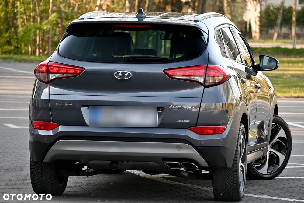Hyundai Tucson 2.0 CRDI Premium 4WD - 16