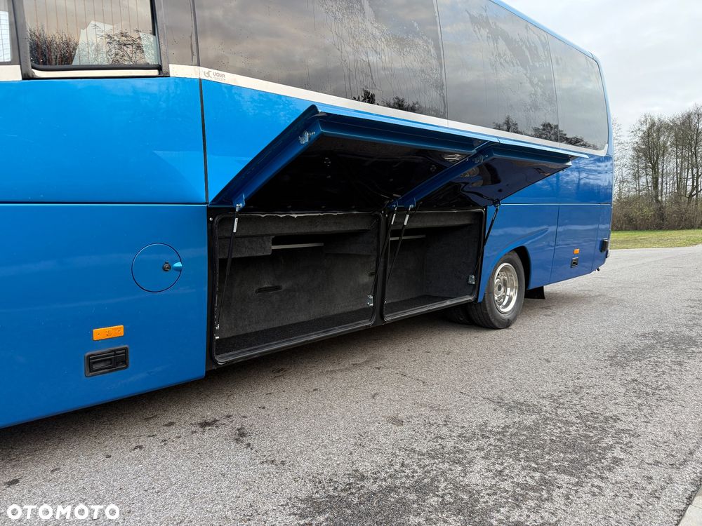 Mercedes-Benz Sprinter 519 - 8