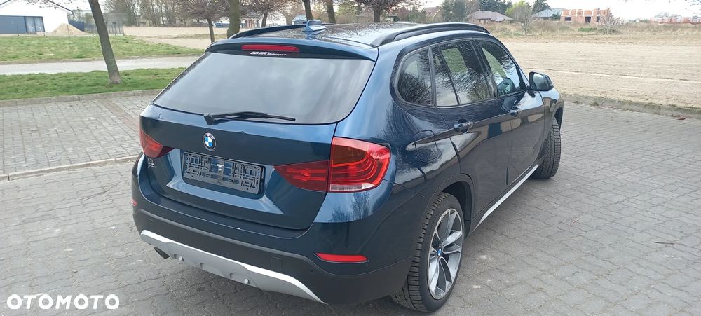 BMW X1 xDrive25d xLine - 12