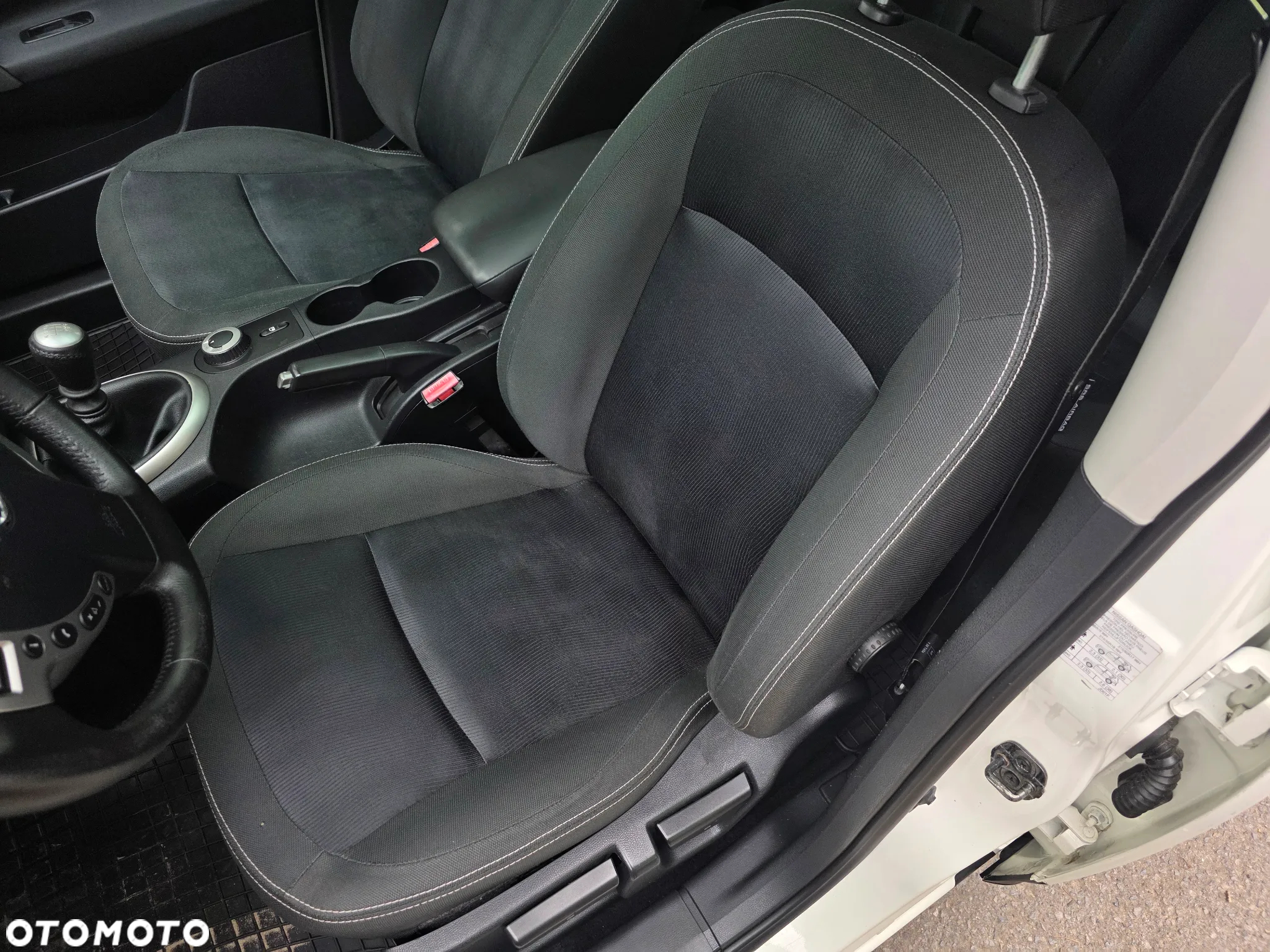 Nissan Qashqai 2.0 4 x 4 tekna - 18