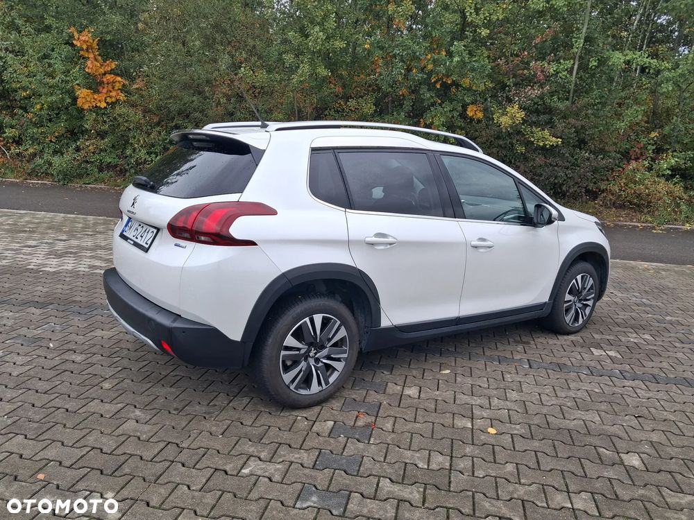 Peugeot 2008 - 5