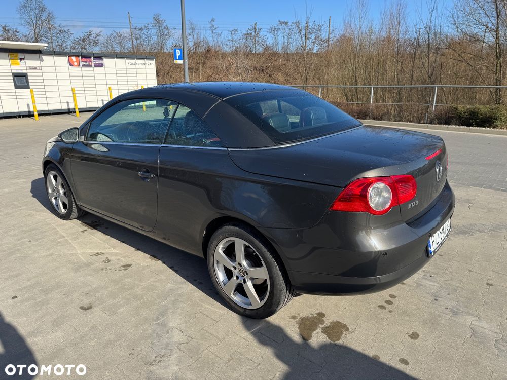 Volkswagen Eos - 4