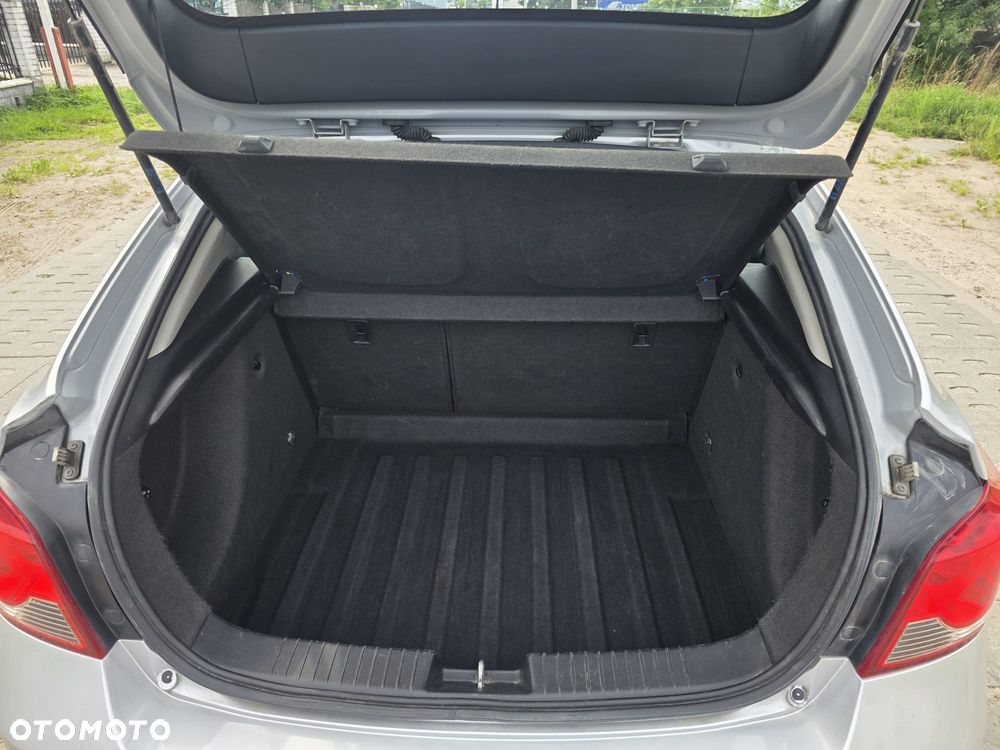 Chevrolet Cruze 2.0 D LT - 12