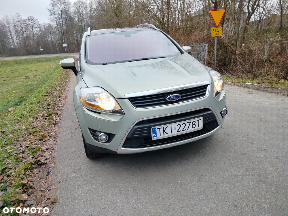 Ford Kuga 2.0 TDCi 2x4 Titanium - 11