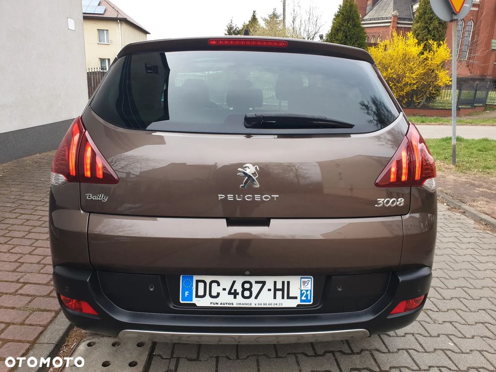 Peugeot 3008 HDi 115 Allure - 17