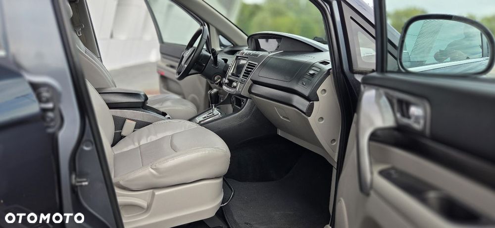 SsangYong/KGM Rodius 2.2 e-XDi220 Automatik 4WD Sapphire - 19