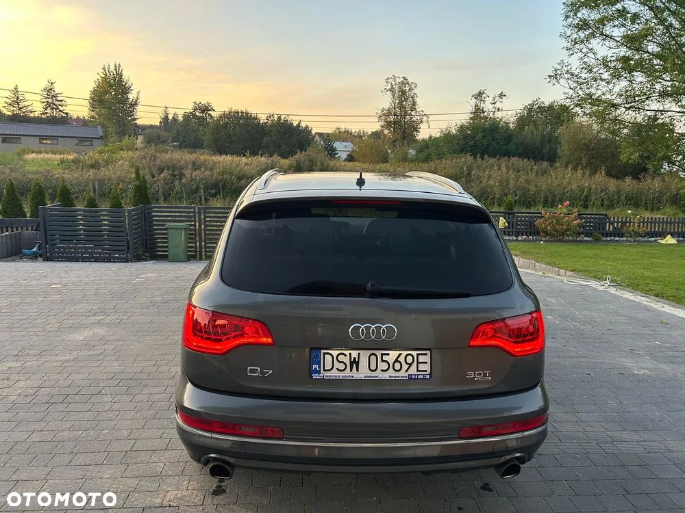 Audi Q7 3.0 TFSI Quattro Tiptronic - 5
