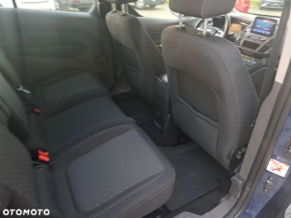 Ford Transit Connect - 15
