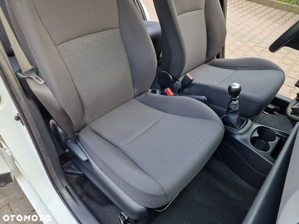 Toyota Yaris 1.5 Active - 23