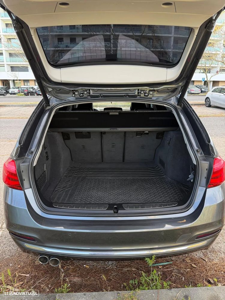 BMW 320 d Auto Line Luxury - 17