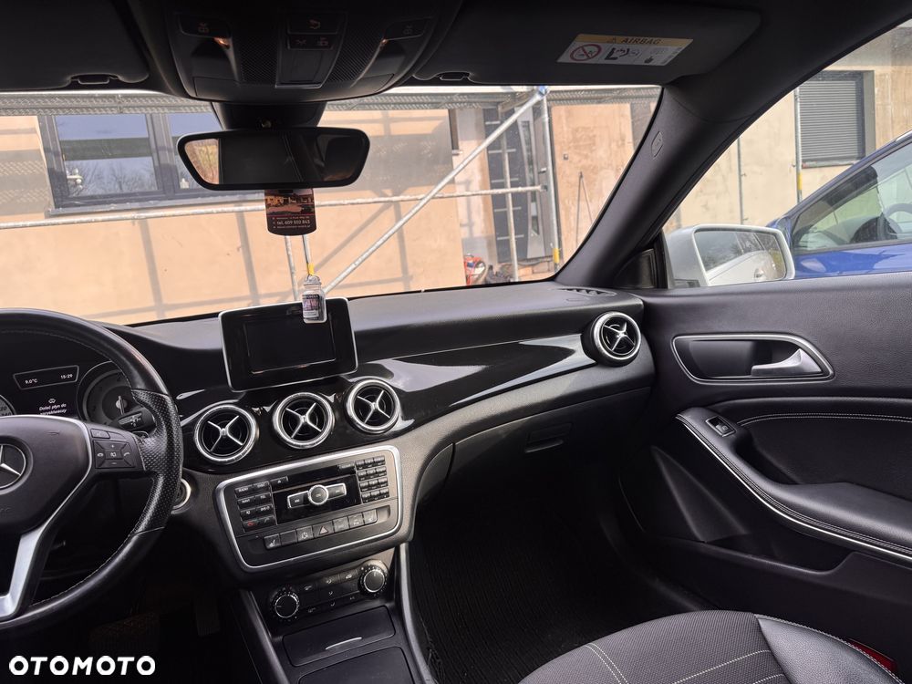 Mercedes-Benz CLA - 5