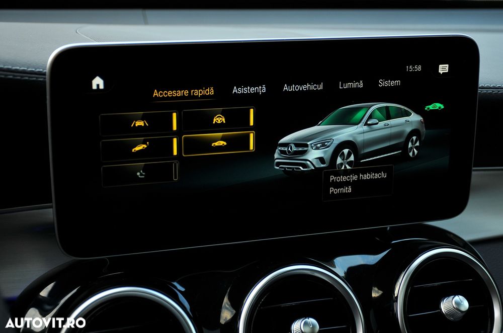 Mercedes-Benz GLC Coupe 300 d 4Matic 9G-TRONIC AMG Line - 15