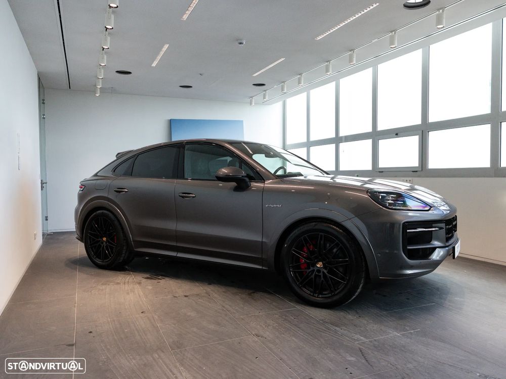 Porsche Cayenne Coupé S E-Hybrid - 6