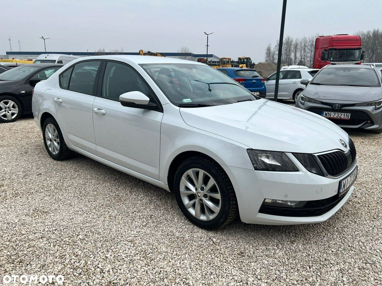 Skoda Octavia 1.6 TDI Ambition DSG - 12