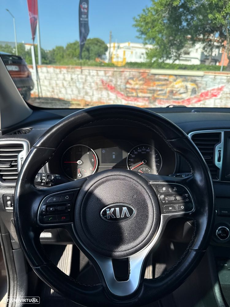 Kia Sportage - 17