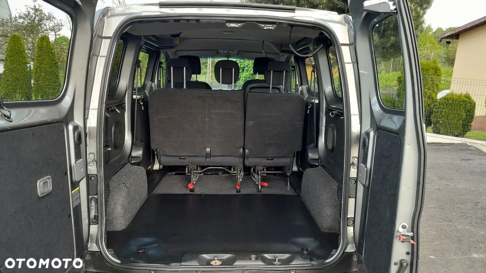Nissan NV200 - 7