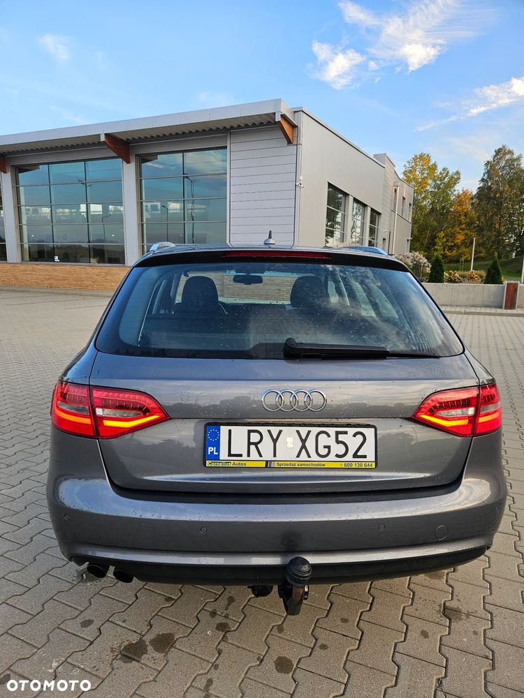 Audi A4 Avant - 11