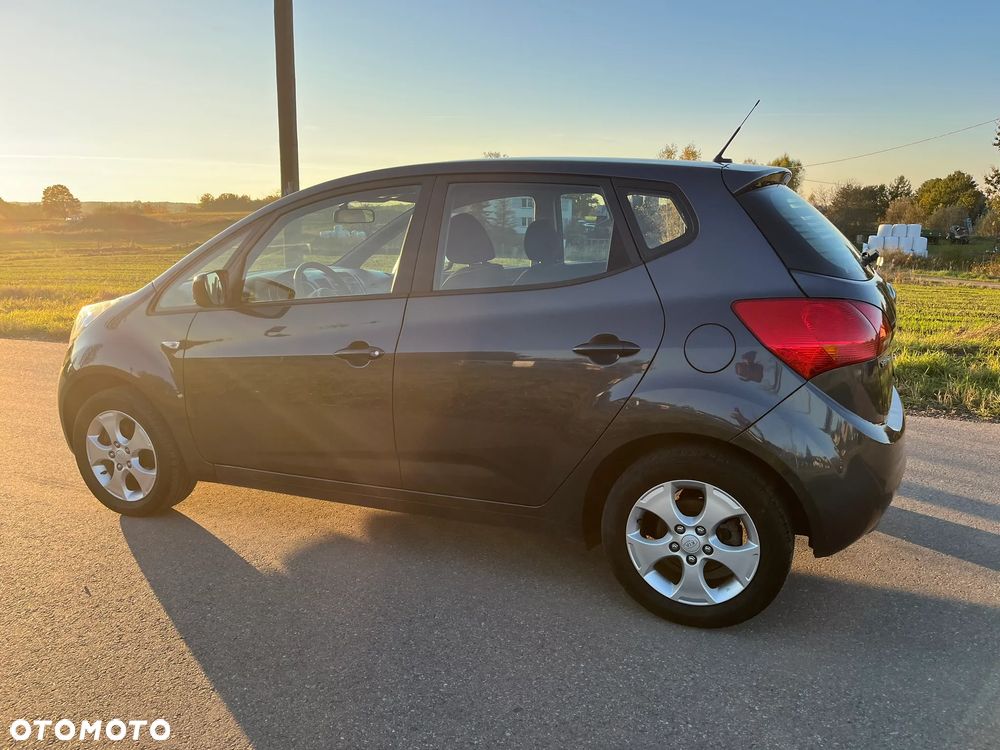 Kia Venga 1.4 CVVT Spirit - 3