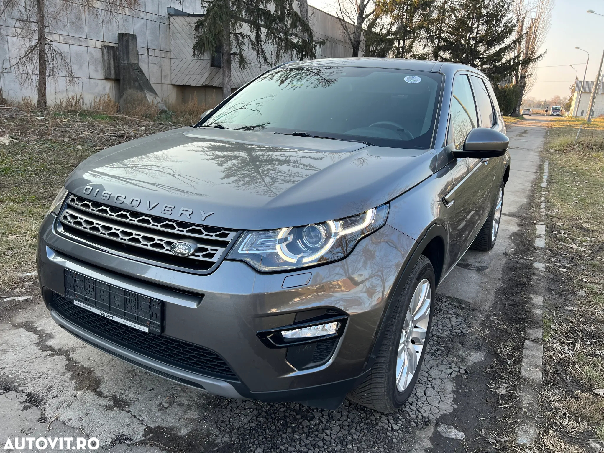 Land Rover Discovery Sport - 2