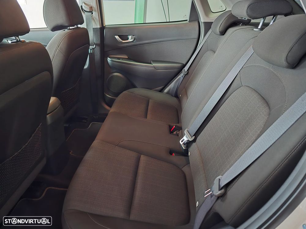 Hyundai Kauai 1.6 GDi HEV Premium (TT)+Pack Plus - 11